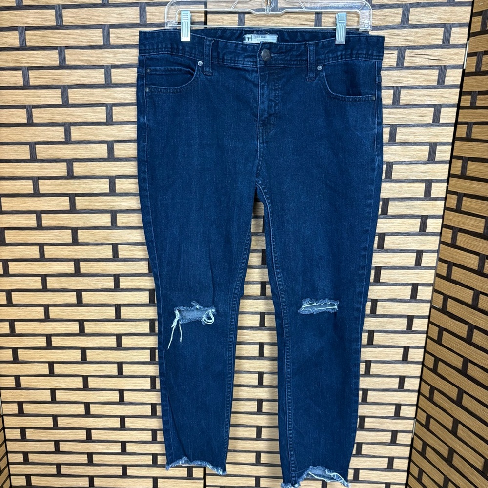 Free People Crop‎ Jeans Size 30
